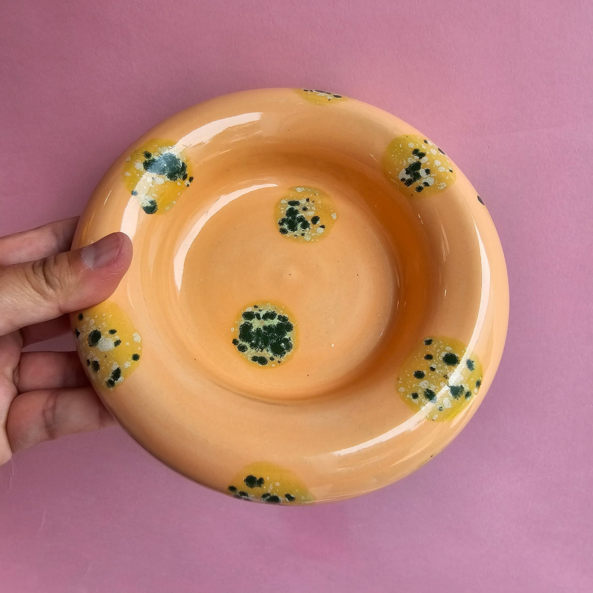 PEACHY & SLIME BIG DOT BUBBLE DISH