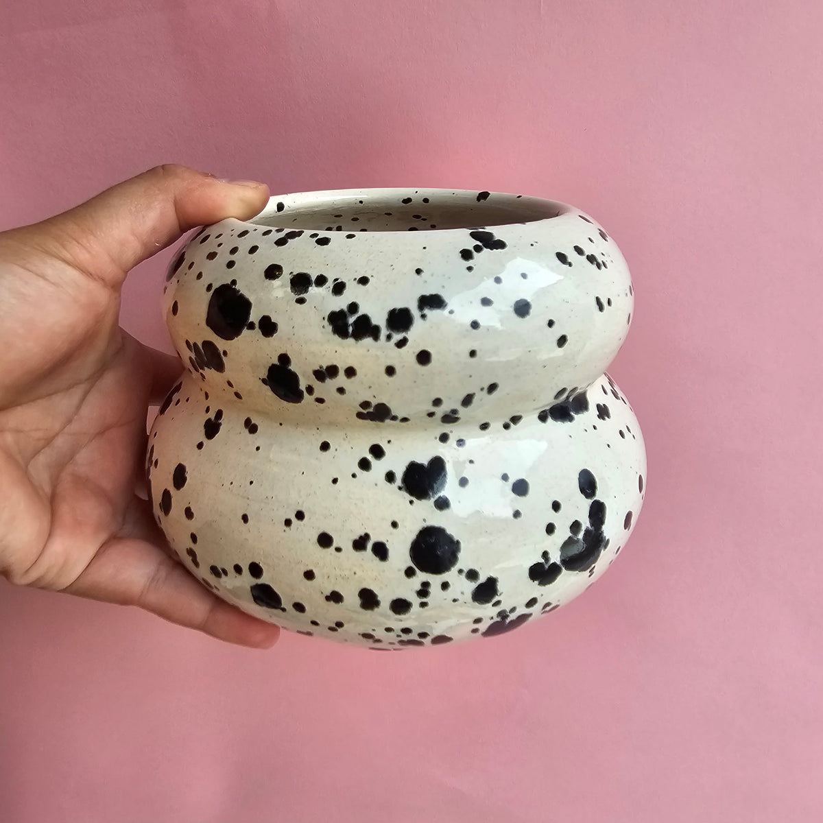 MOO VENUS VASE