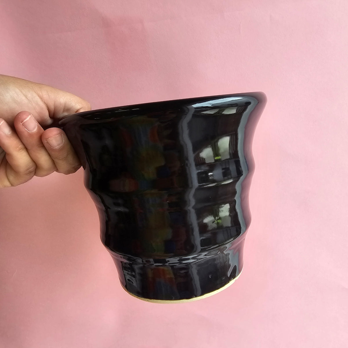 NORI WAVY VASE