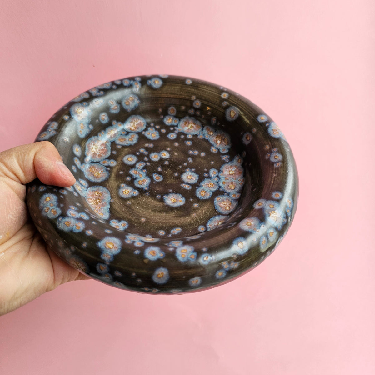 EGGPLANT CHUBBY PLATE DISH MEDIUM